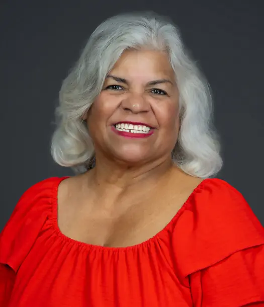 Carmen Hernandez Headshot